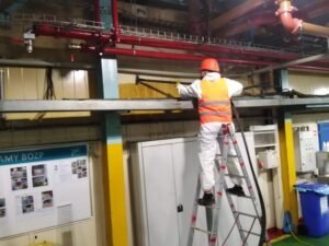 PARNÍ ČIŠTĚNÍ PRŮMYSLOVÝCH HAL WASHING