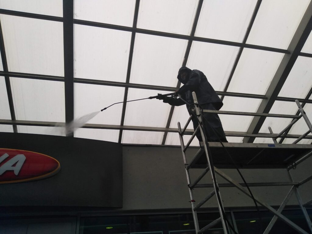 čištění průmyslových hal washing.cz