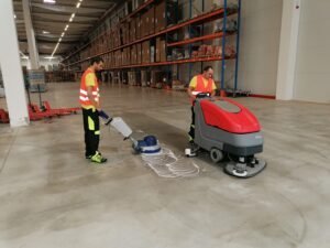 ČIŠTĚNÍ PRŮMYSLOVÝCH HAL WASHING